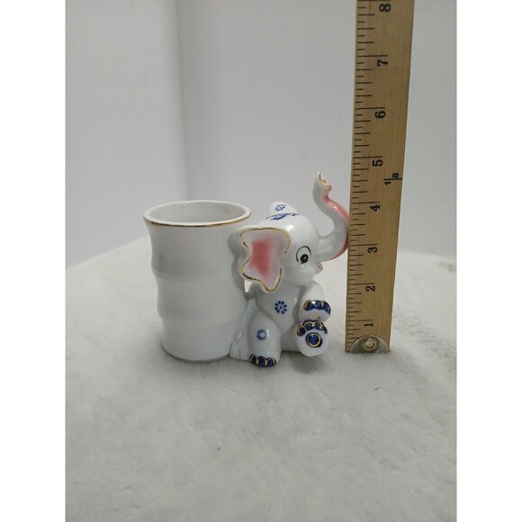 Porcelain Trunk Up Elephant Bamboo Planter Small White Blue Gold Accent - Picture 7 of 7